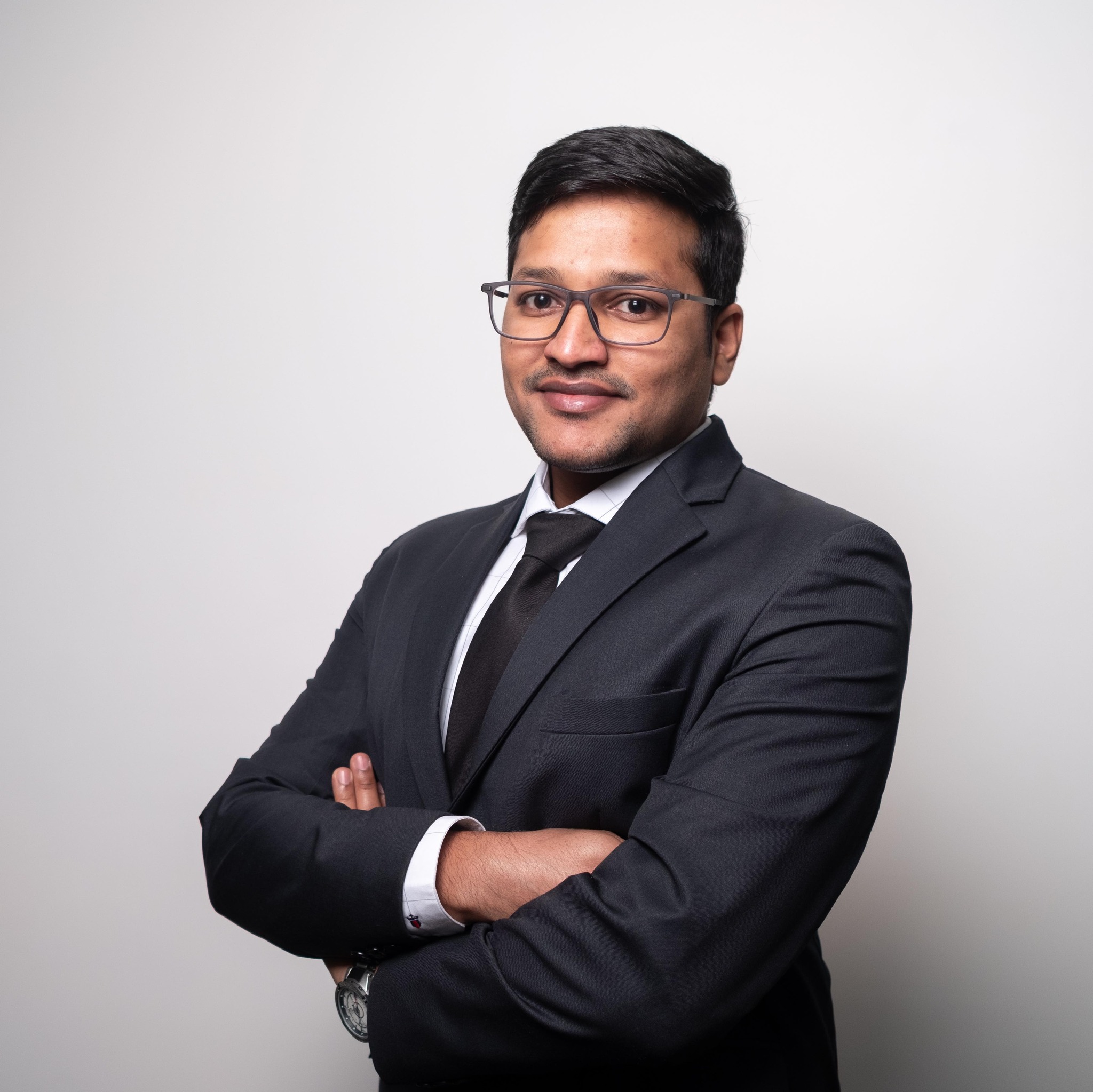 Vinit M Oswal